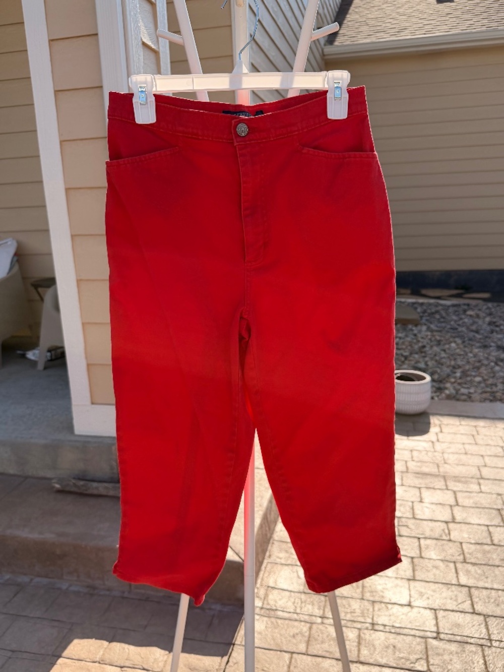 Vintage 90s Bill Blass High Waisted Red Stretch Capri Pants Pedal Pushers